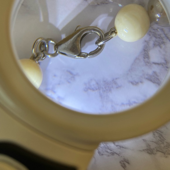 Beautiful Vintage Italian Necklace - Picture 5 of 10